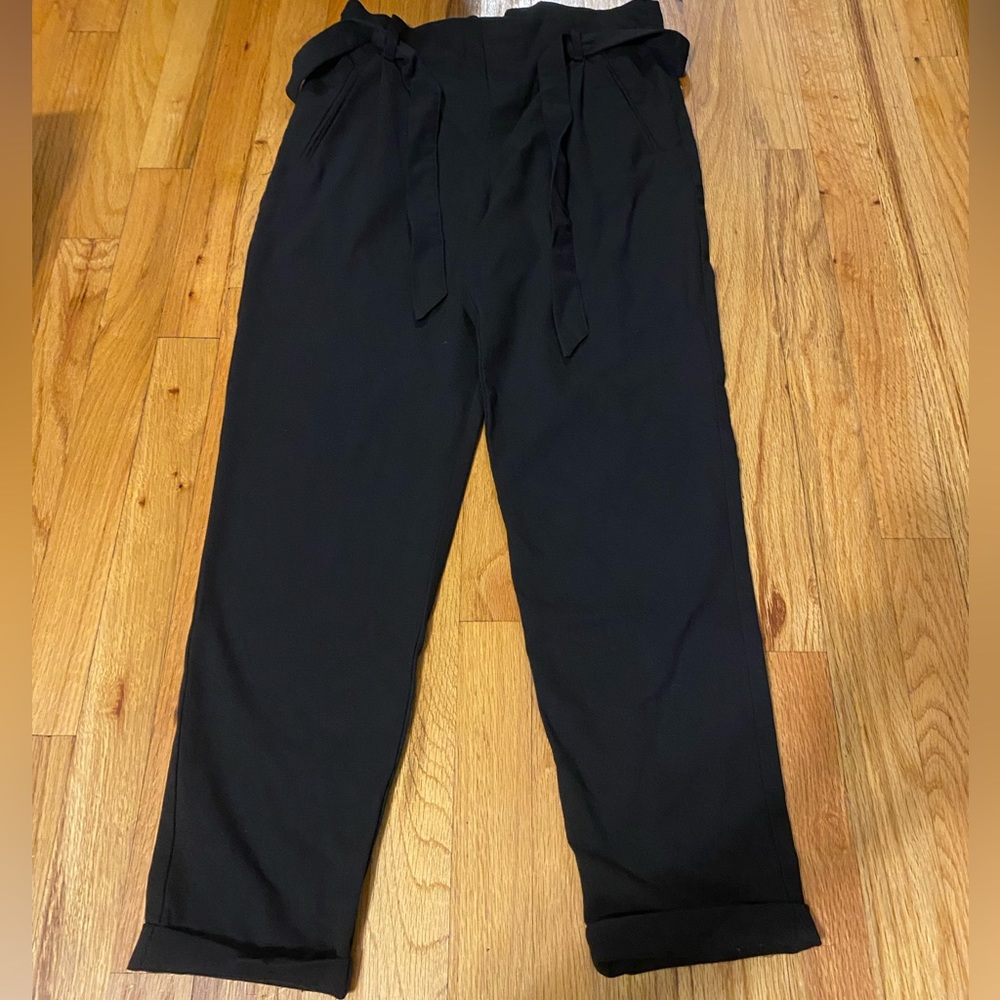 BLACK ZARA TROUSER PANTS SIZE MEDIUM